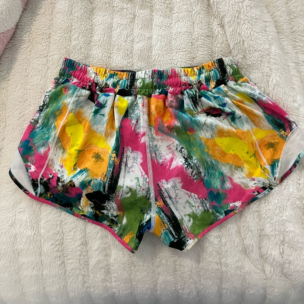 lululemon hotty hot shorts